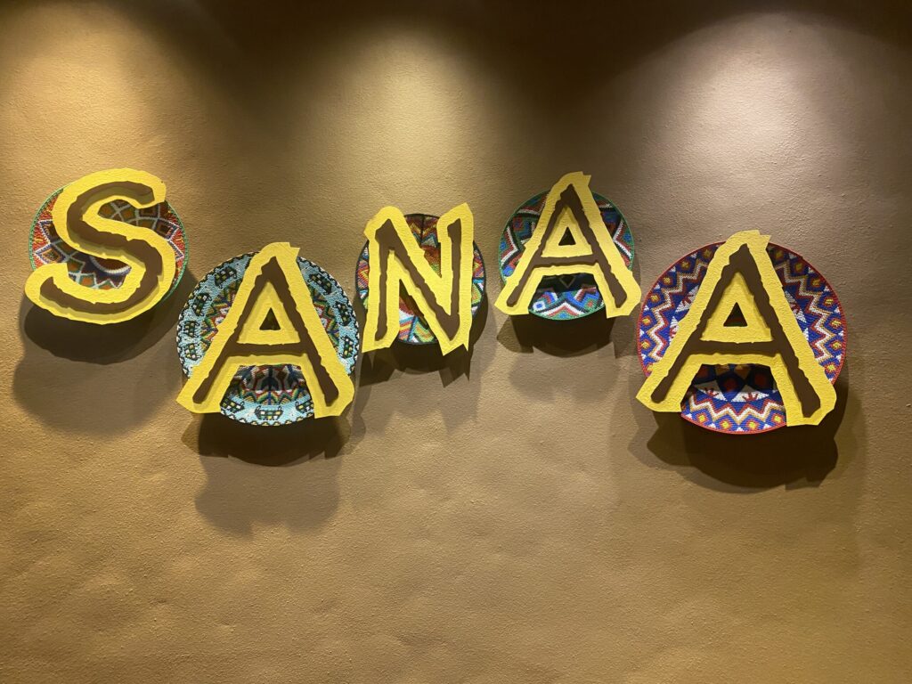 Sanaa signage